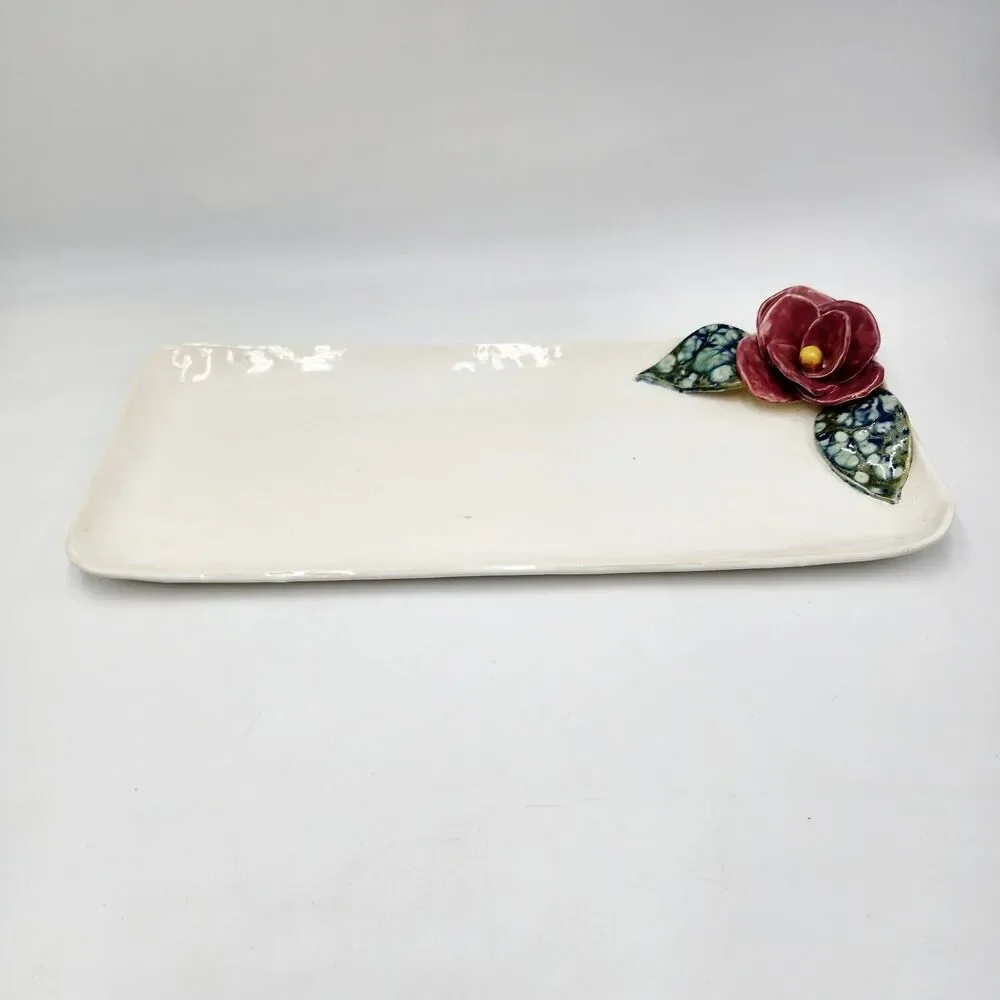 Art Pottery 16